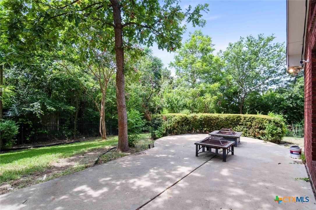 120 Wind Ridge Drive Property Photo 30