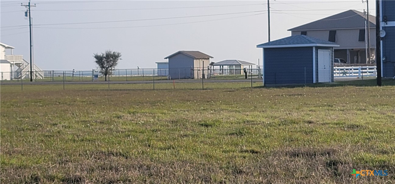 00 Bayside Drive Property Photo 2
