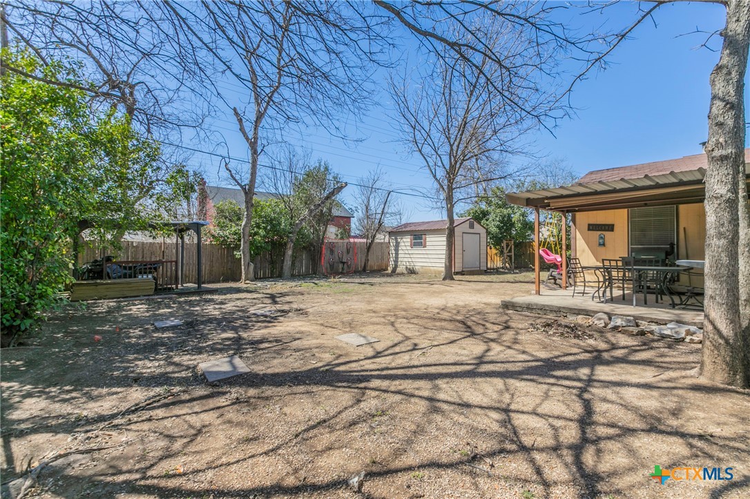216 Daffodil Drive Property Photo 18