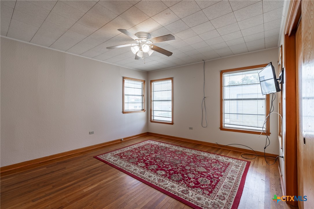 1724 Hickston Street Property Photo 17