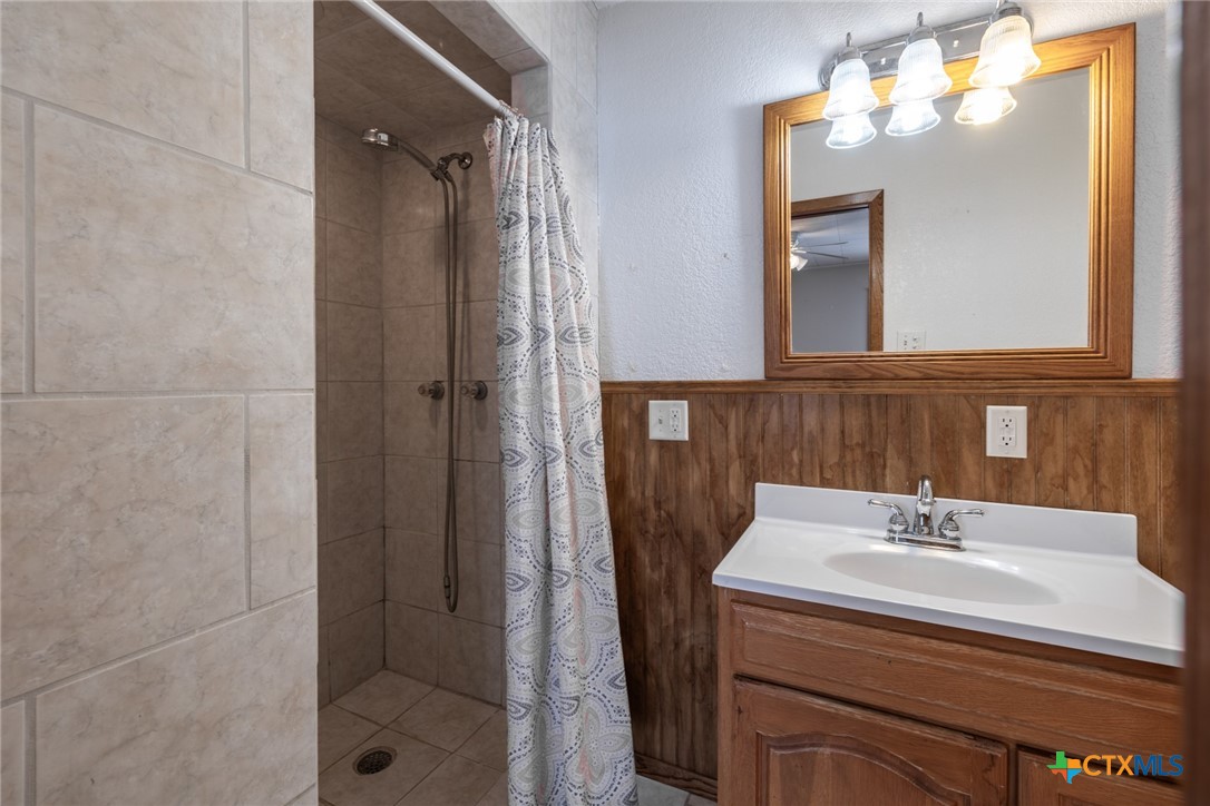 1724 Hickston Street Property Photo 21