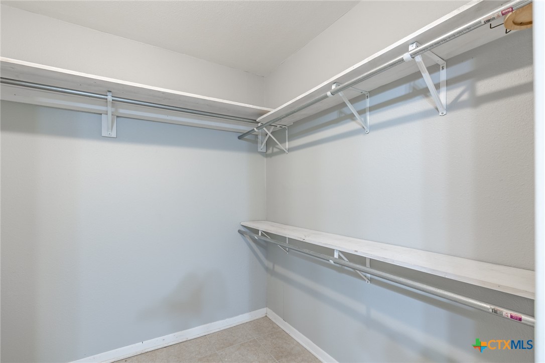 1724 Hickston Street Property Photo 28