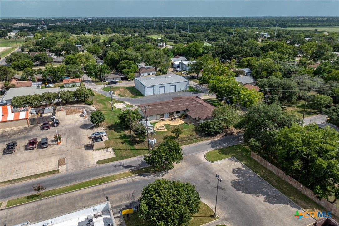 1724 Hickston Street Property Photo 40