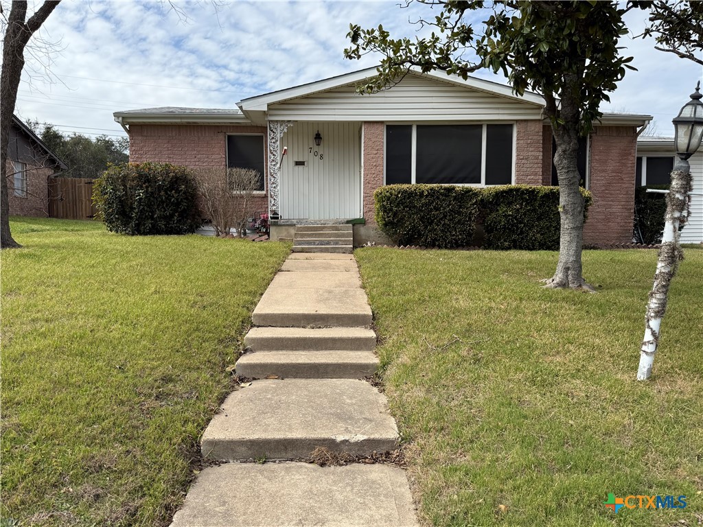 708 S 32nd Street Property Photo 2