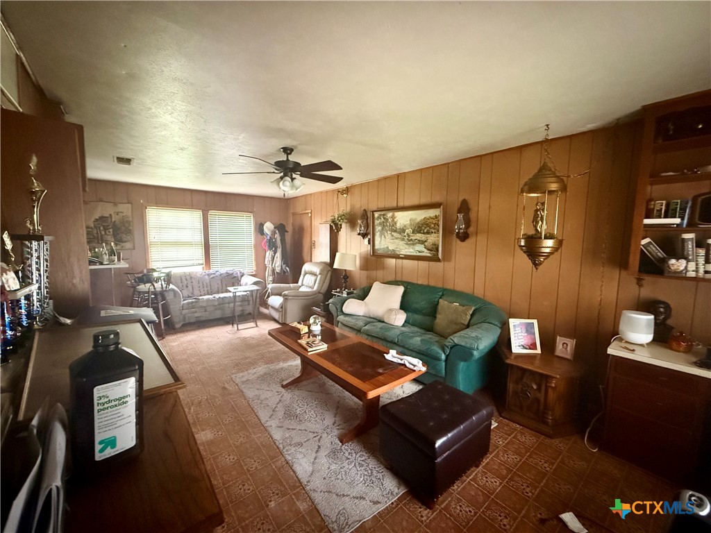 708 S 32nd Street Property Photo 14