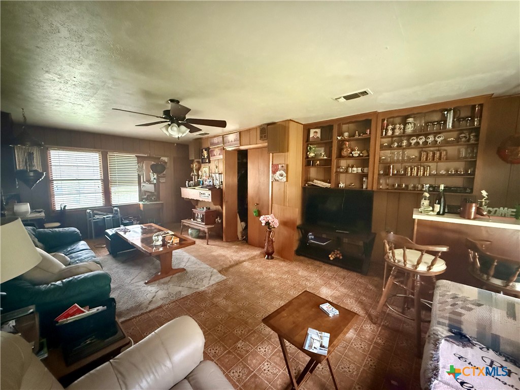 708 S 32nd Street Property Photo 16