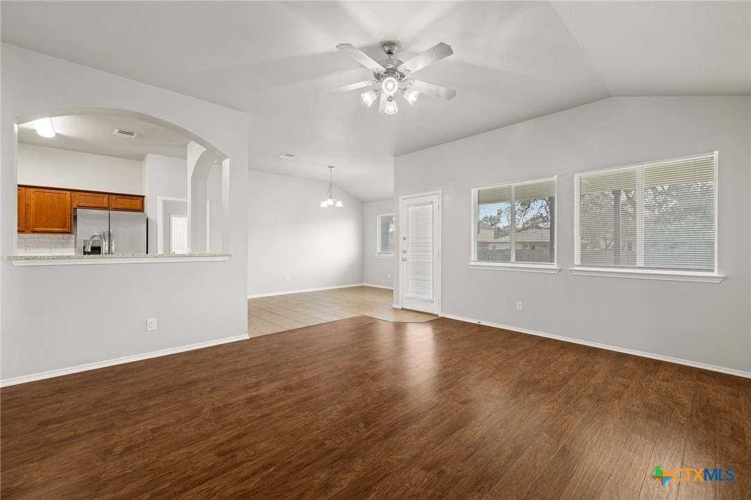 5701 Southern Belle Drive Property Photo 5