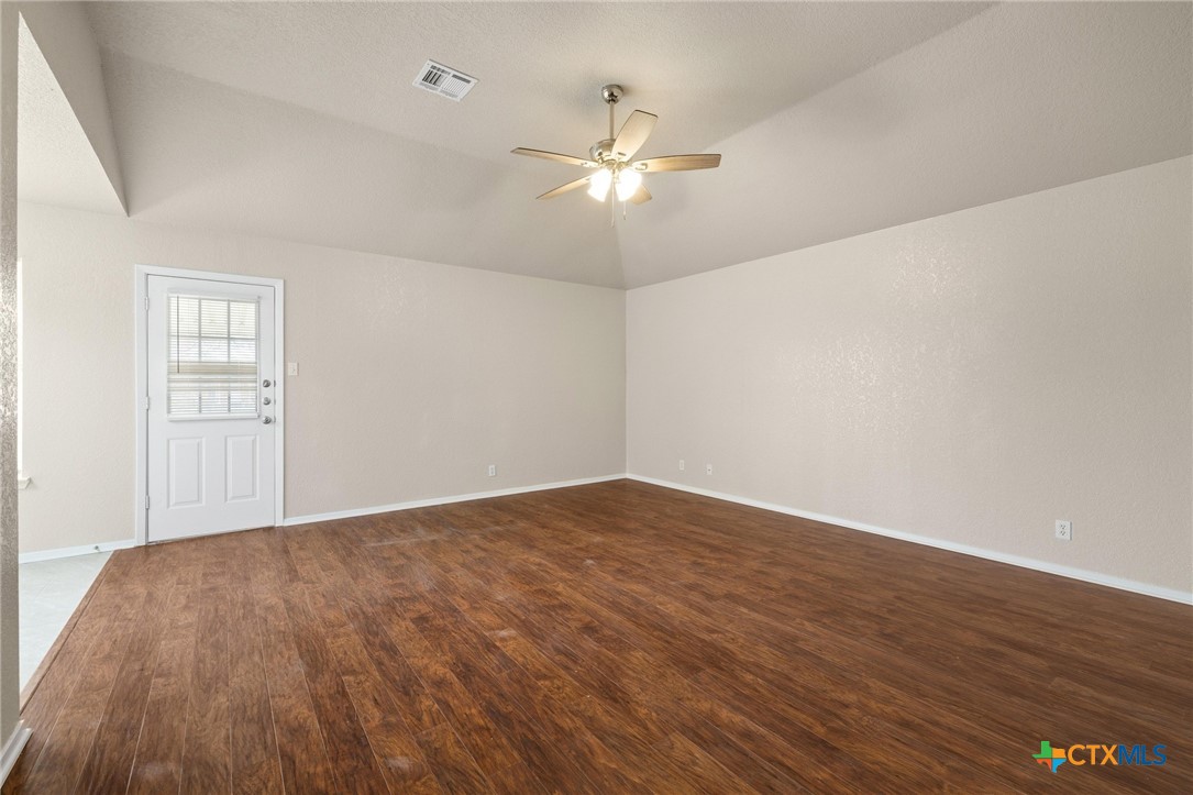 2103 Caprice Drive Property Photo 4