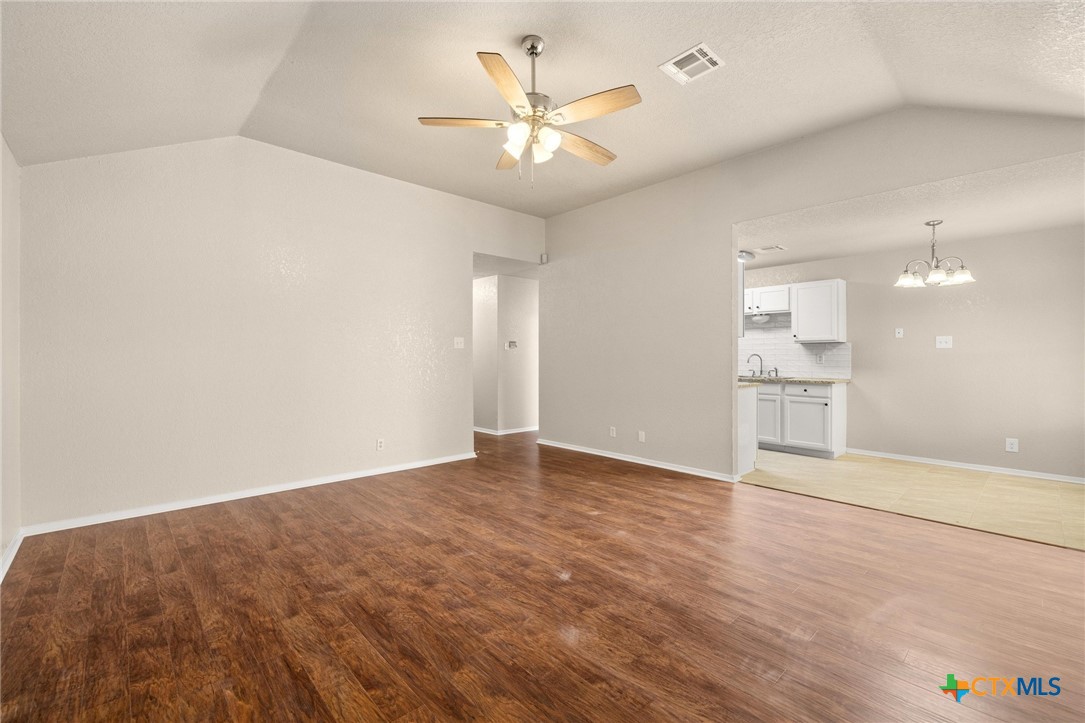 2103 Caprice Drive Property Photo 6