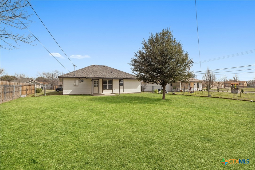 2103 Caprice Drive Property Photo 18