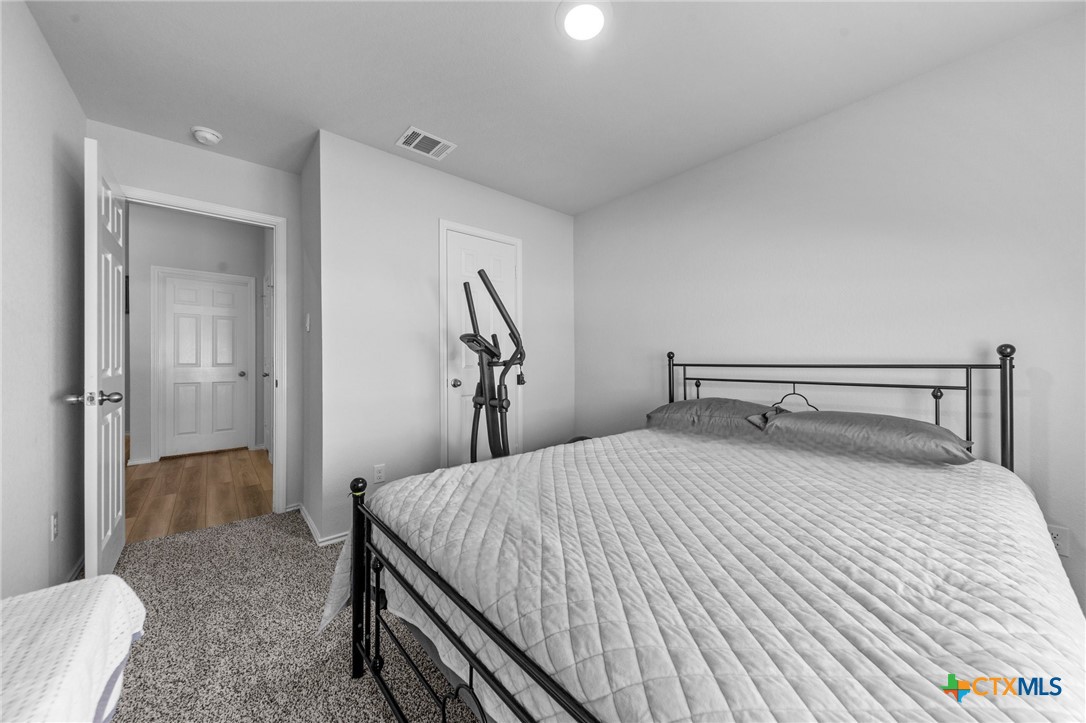 3718 Addison Street Property Photo 15
