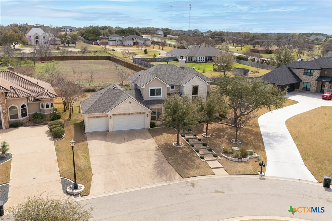 6735 Misty Creek Lane Property Photo
