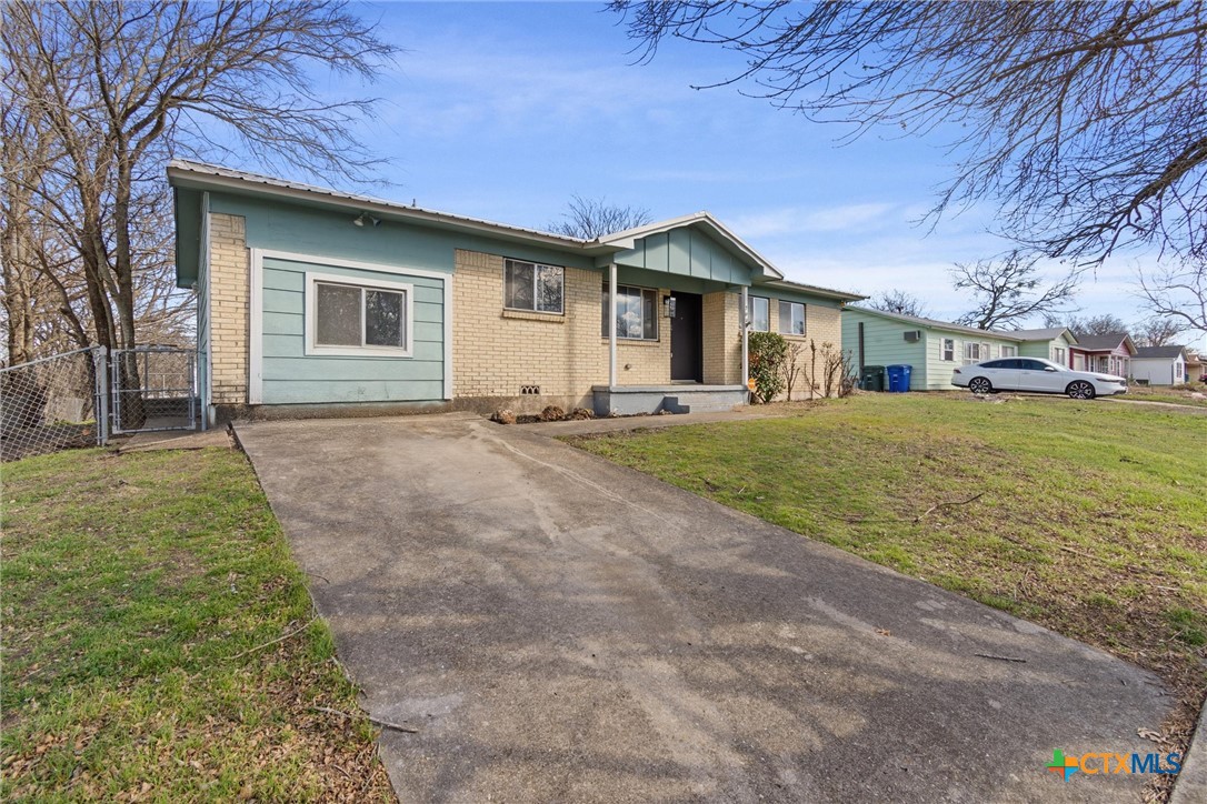 703 S 13th Street Property Photo 4