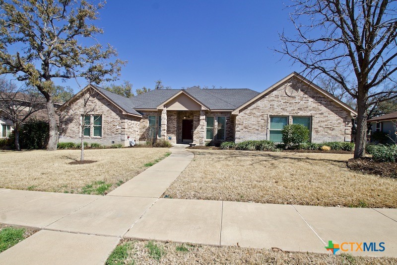313 S Ridge Circle Property Photo