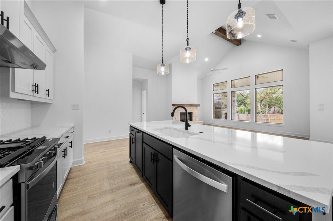 3502 Lions Ridge Drive Property Photo 15