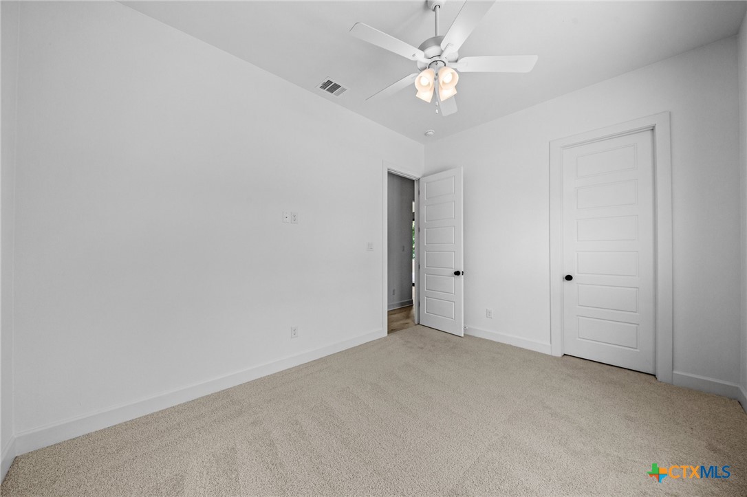 3502 Lions Ridge Drive Property Photo 28