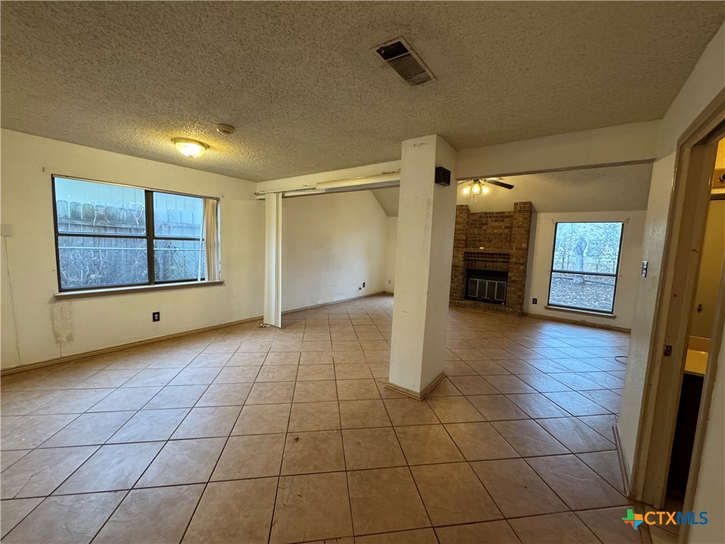 2021 Newton Drive Property Photo 5
