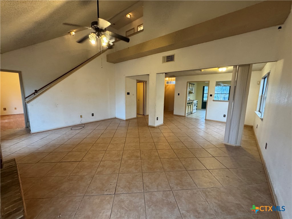 2021 Newton Drive Property Photo 7