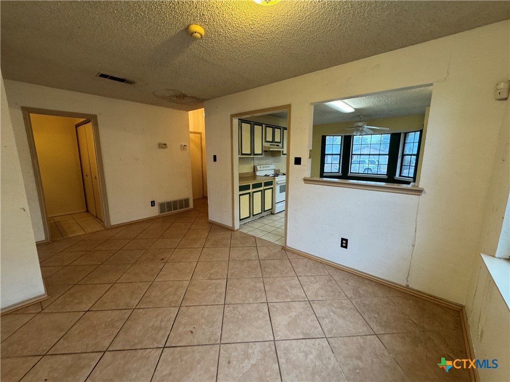2021 Newton Drive Property Photo 11