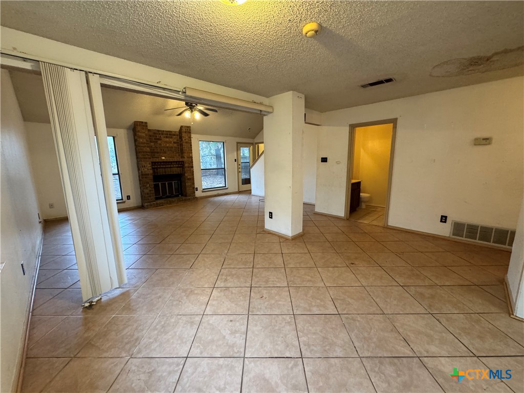 2021 Newton Drive Property Photo 12