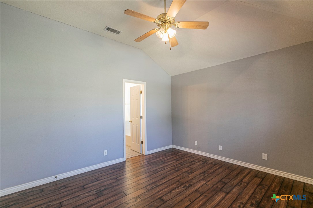 80 Willow Run Drive Property Photo 11
