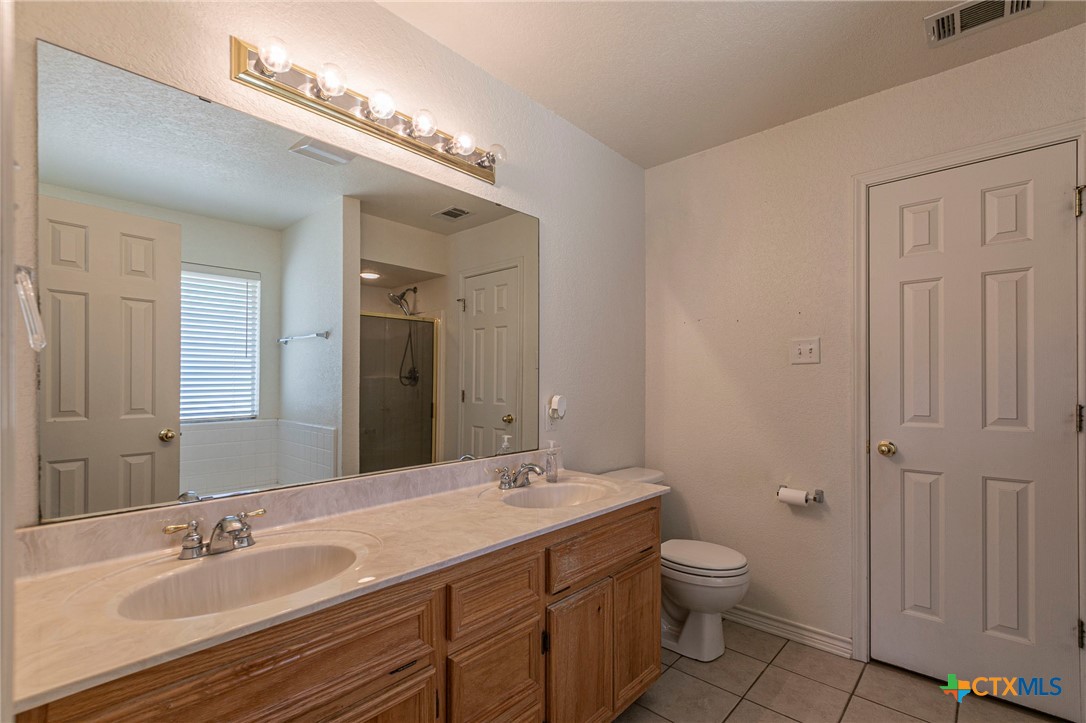 80 Willow Run Drive Property Photo 12