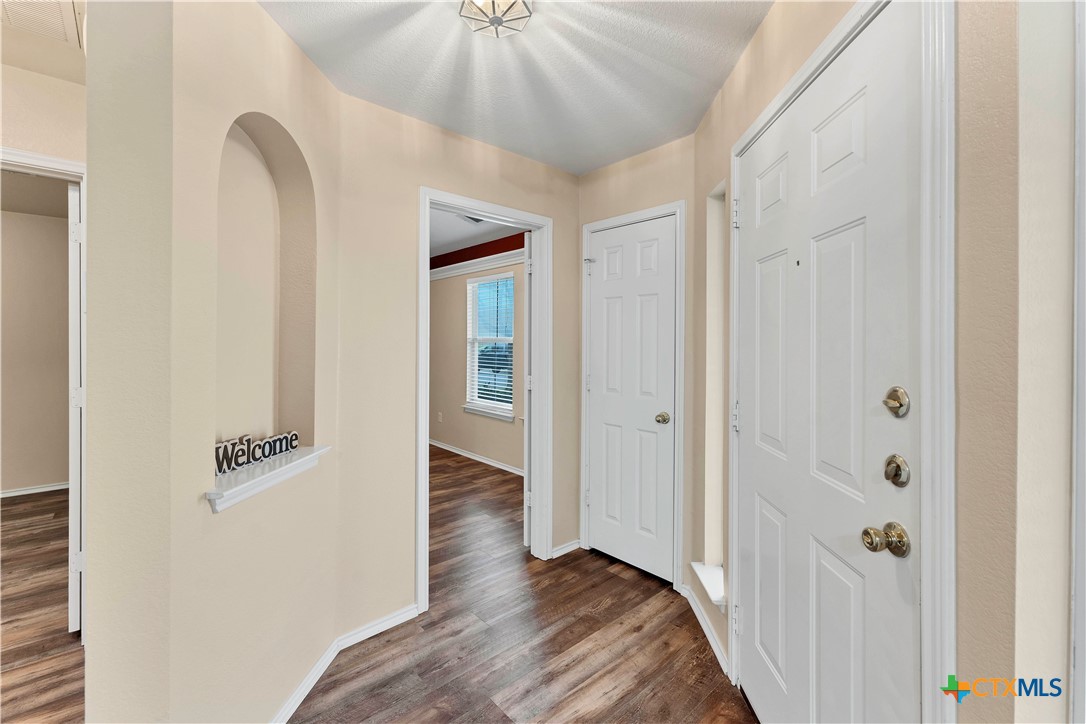 322 Sampson Property Photo 3