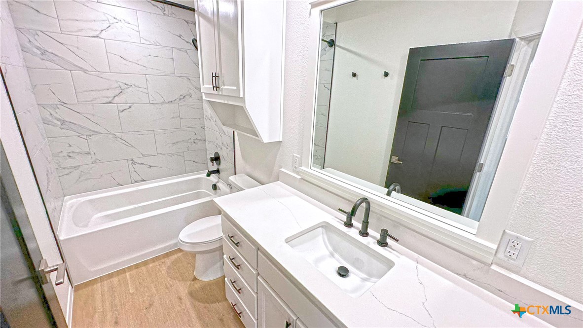 1486 Walker Place Boulevard Property Photo 18