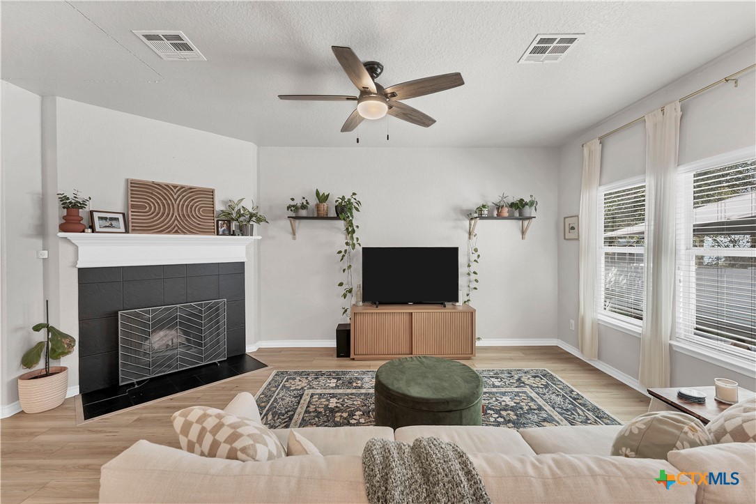 139 Brookview Property Photo 8