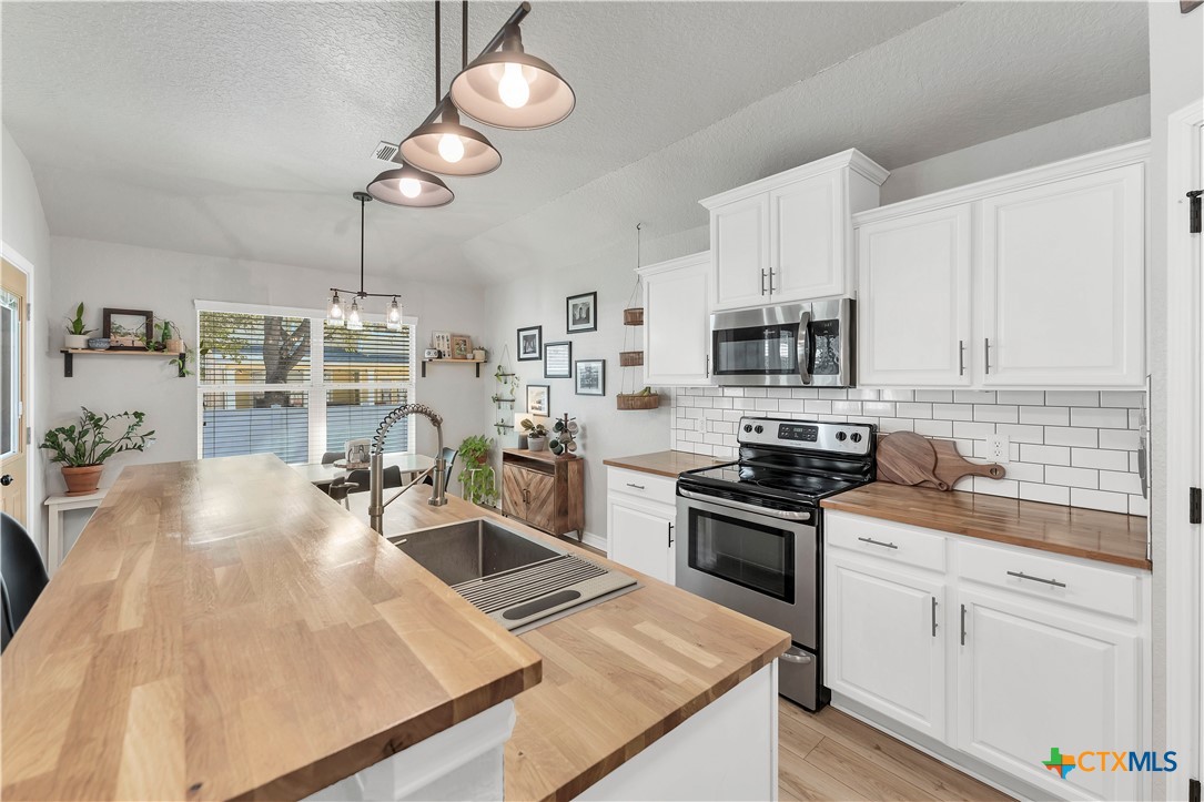 139 Brookview Property Photo 12