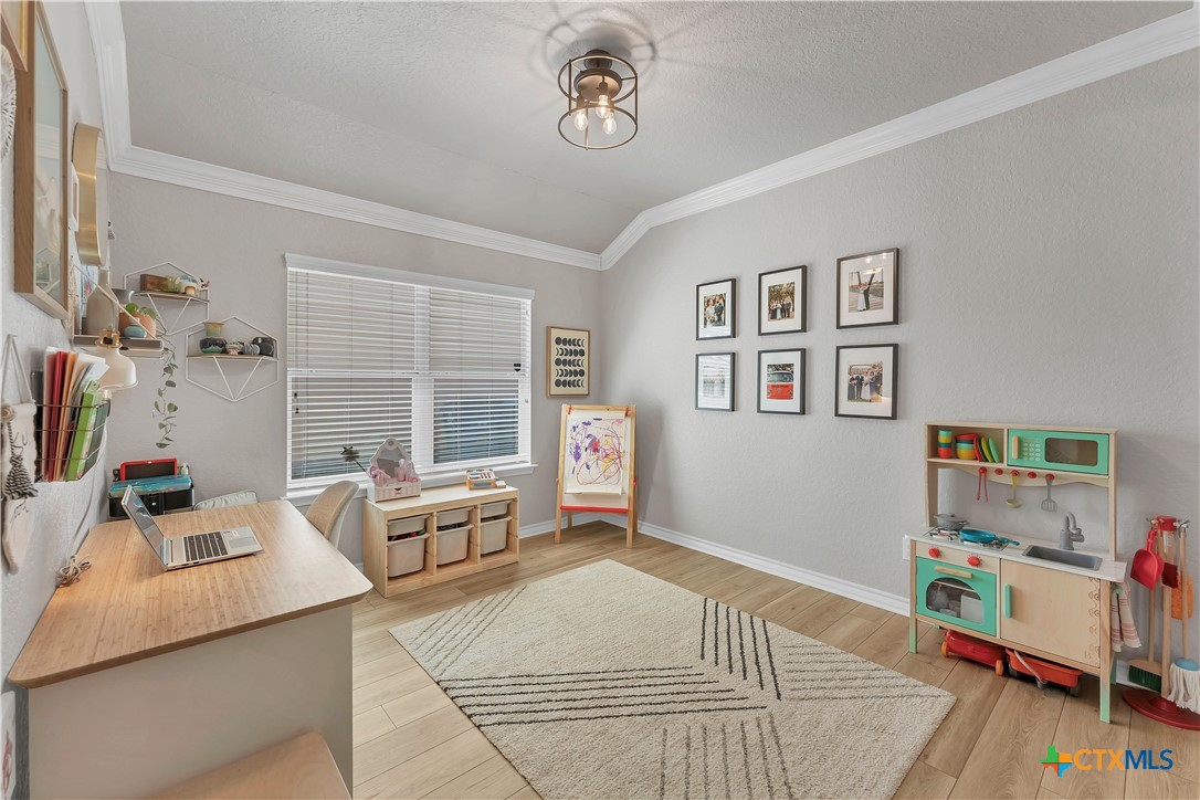 139 Brookview Property Photo 16