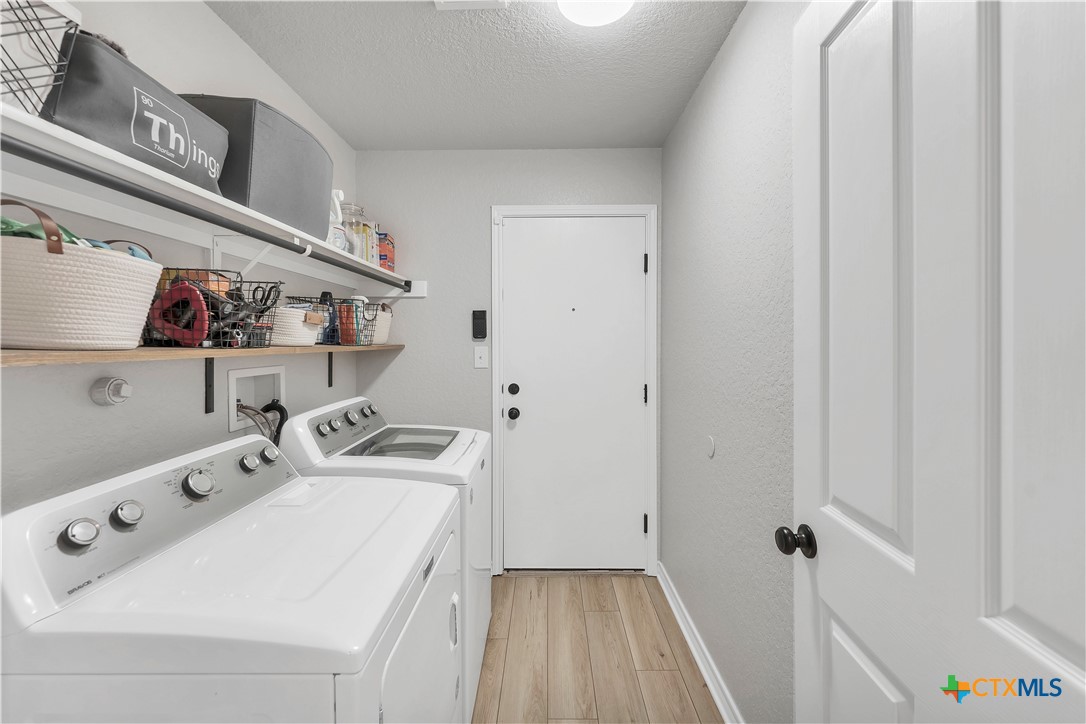 139 Brookview Property Photo 30