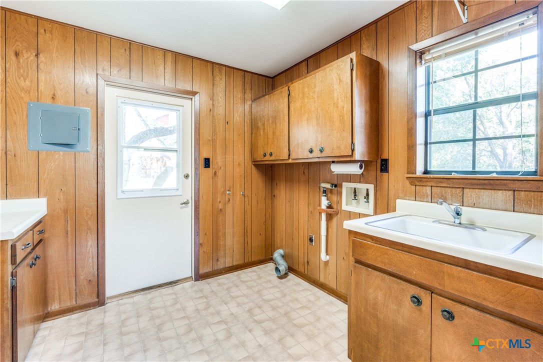 2230 Stagecoach Drive Property Photo 12