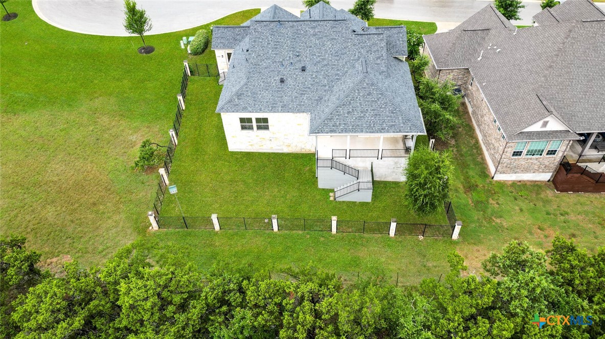 517 Freeing Oak Street Property Photo 19
