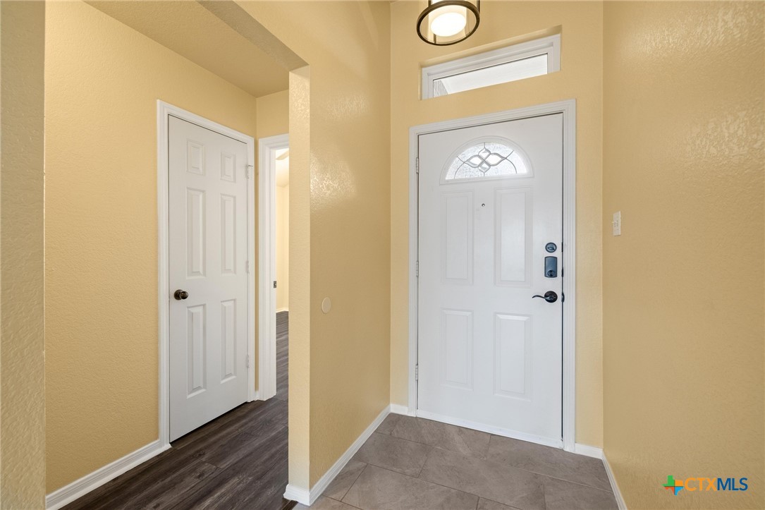 4210 Windwood Drive Property Photo 4