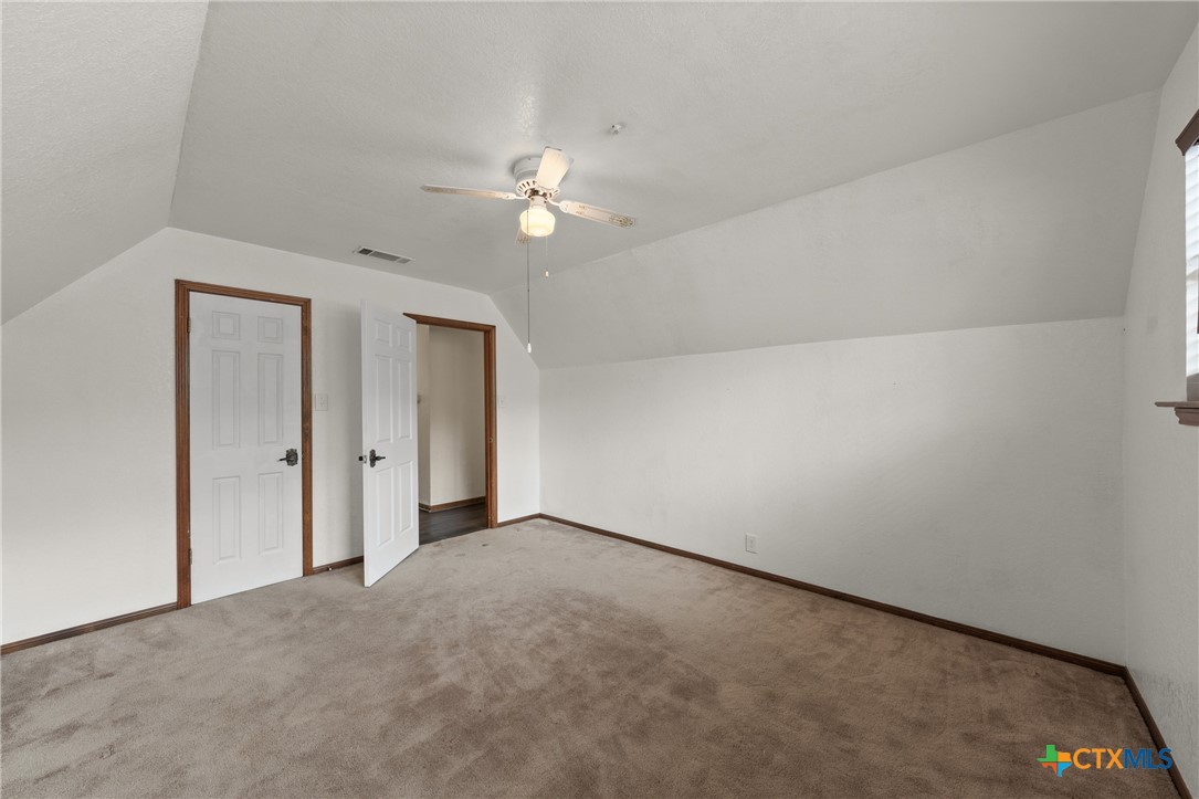 2821 Creek Side Drive Property Photo 35