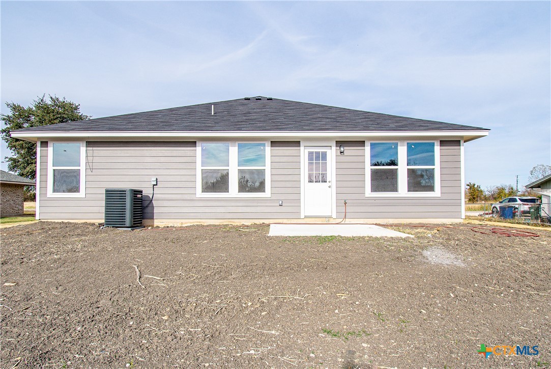 505 Harper Street Property Photo 2