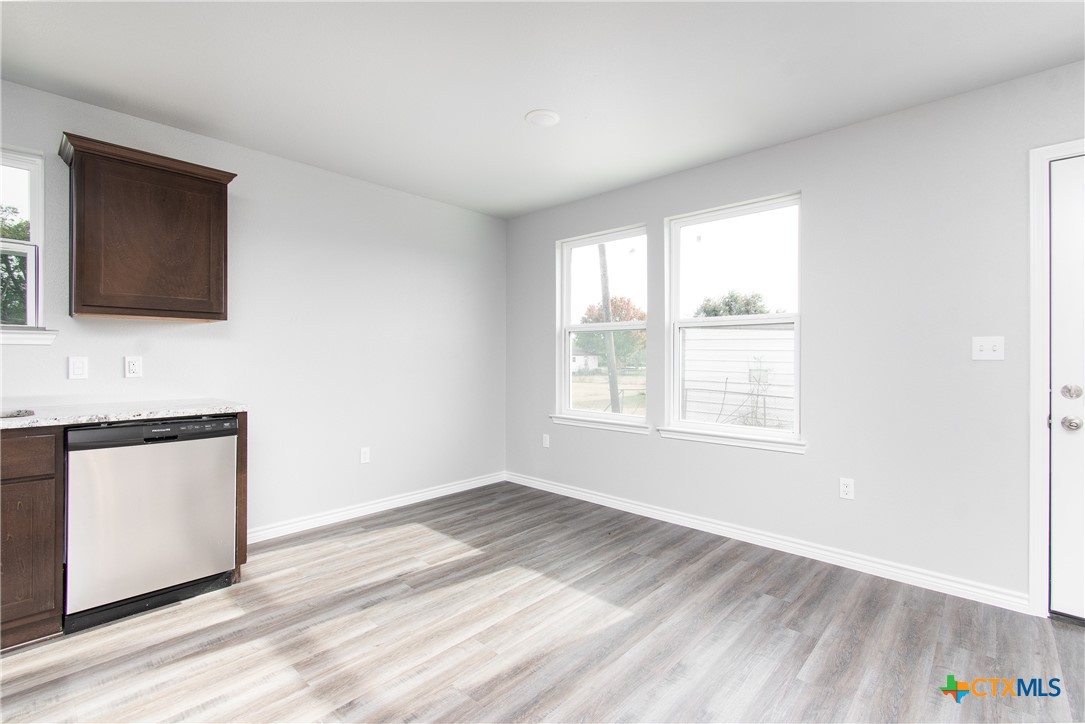 505 Harper Street Property Photo 21