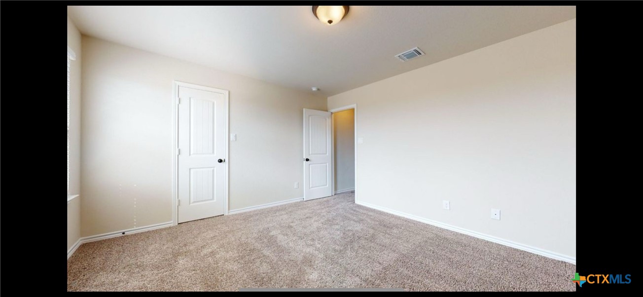 1311 Roma Street Property Photo 8