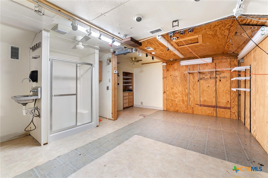 121 Scott Street Property Photo 24