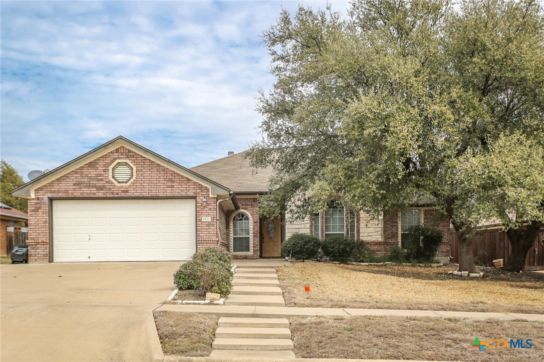4812 Hammerstone Trail Property Photo 1