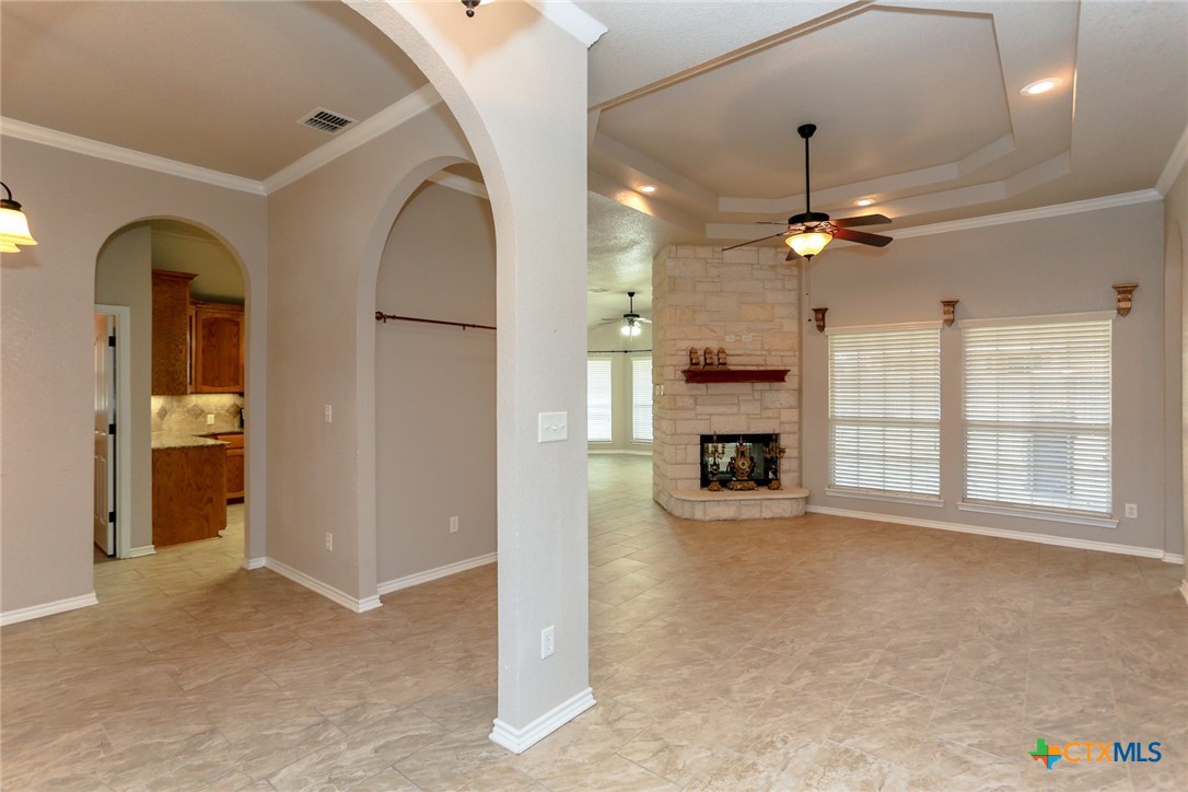 4812 Hammerstone Trail Property Photo 6