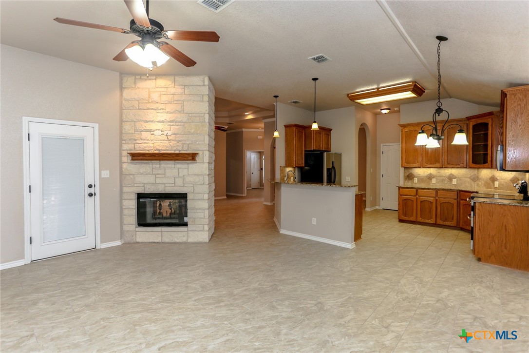 4812 Hammerstone Trail Property Photo 20