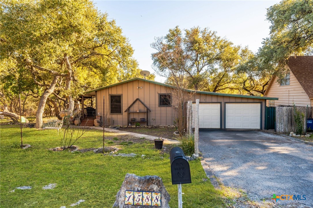 1588 Westview Court Drive Property Photo 1