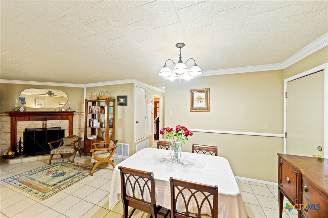 1588 Westview Court Drive Property Photo 8