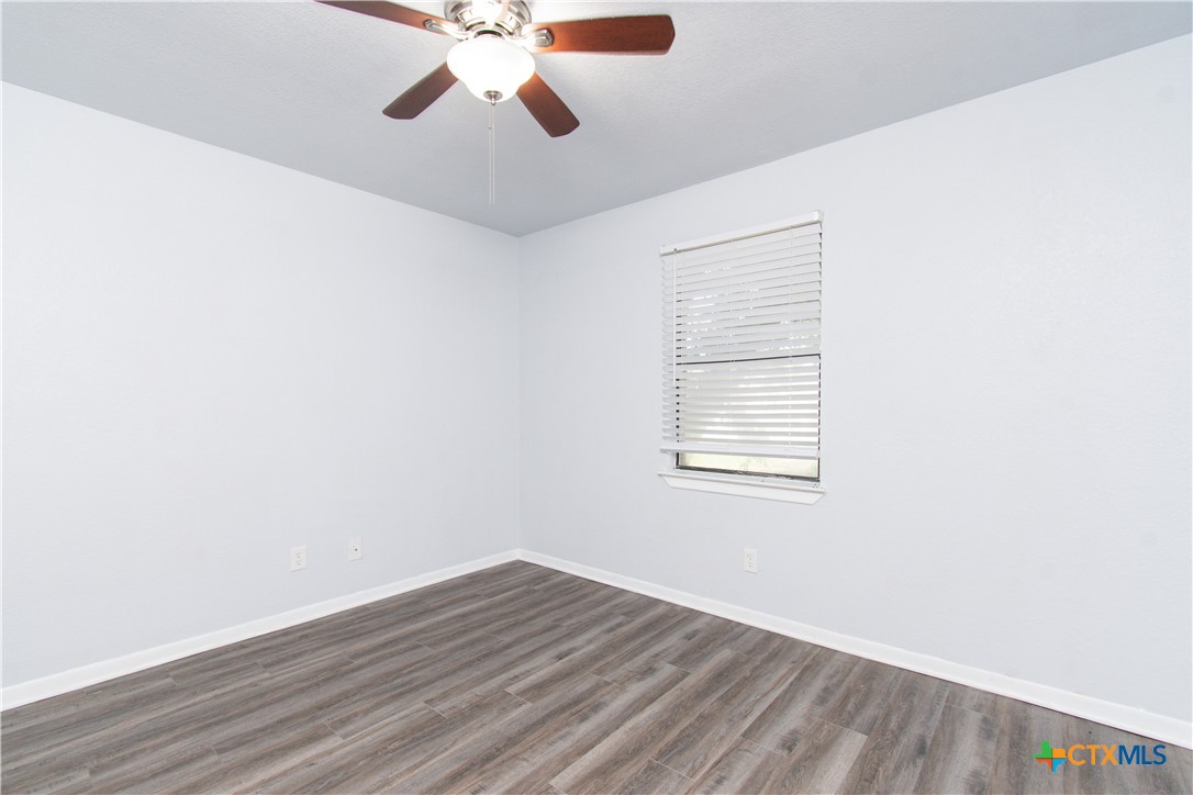 1610 Indian Trail B Property Photo 7