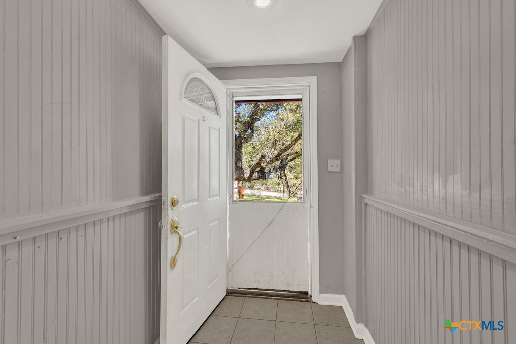 1069 Trail Pass Drive Property Photo 4
