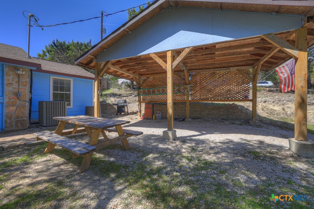 1069 Trail Pass Drive Property Photo 22