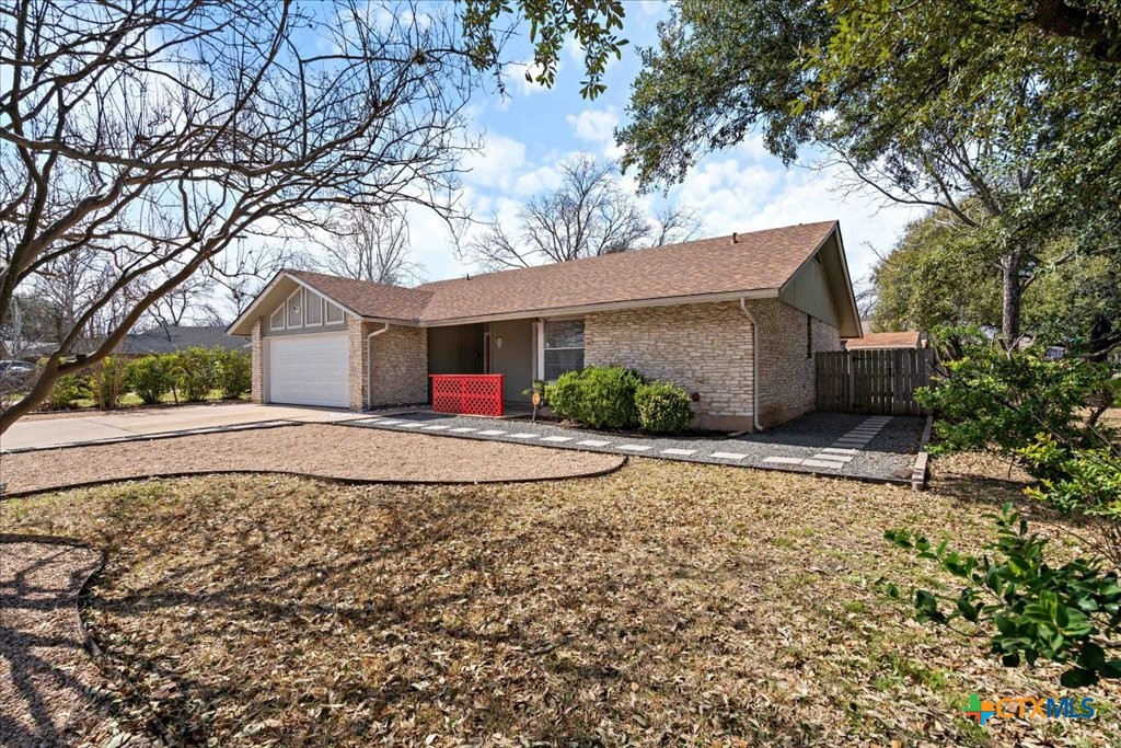 12306 Hickorystick Cove Property Photo 3