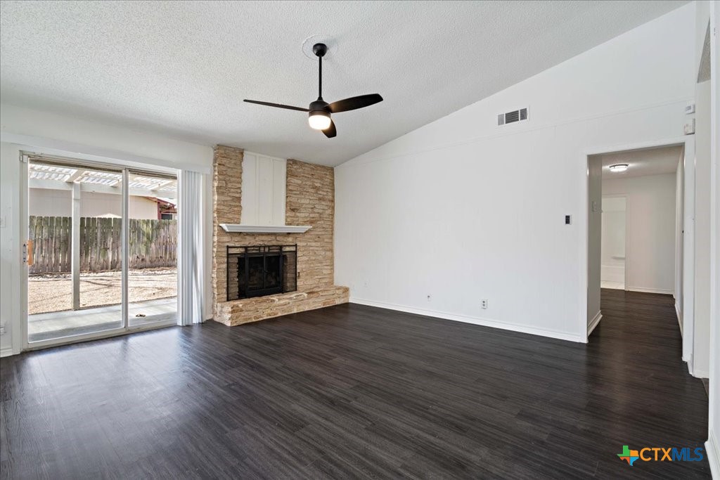 12306 Hickorystick Cove Property Photo 6